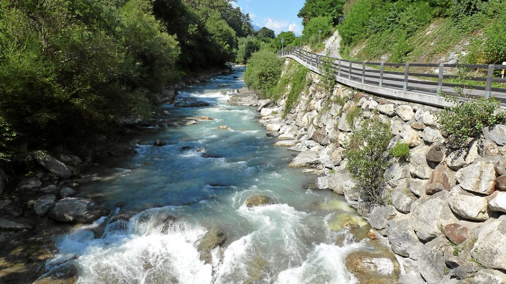 2011-08-01 10.46.06.jpg